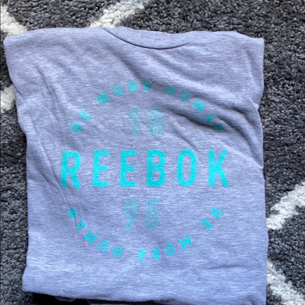 Reebok T-shirt